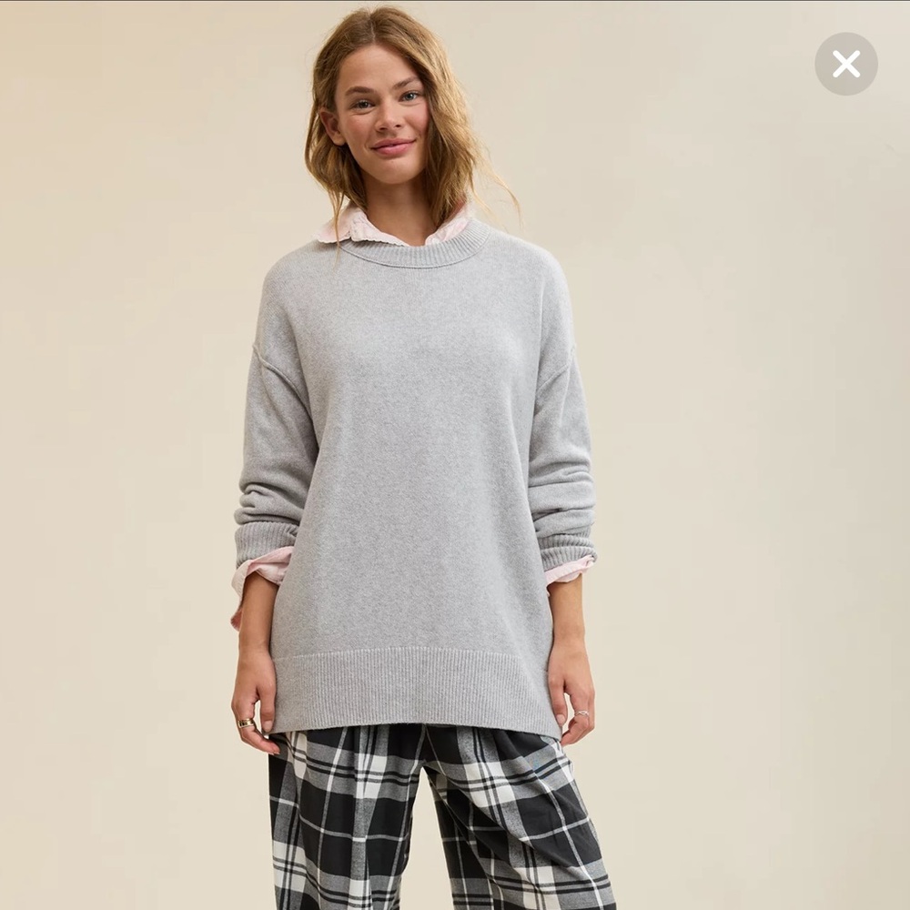 Aerie Gray Soft Oversized Crew Neck Sweater Size Large